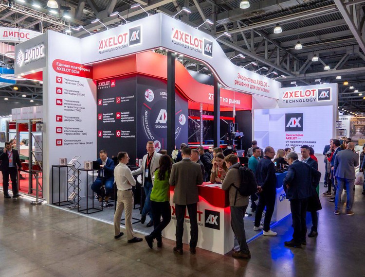 AXELOT показал мобильного робота под управлением WMS на TransRussia 2025 — фотография 2