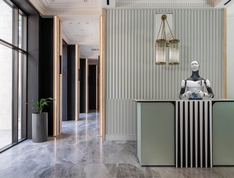 В платформу Ujin для московского ЖК интегрировали цифрового робота-консьержа — фотография 1
