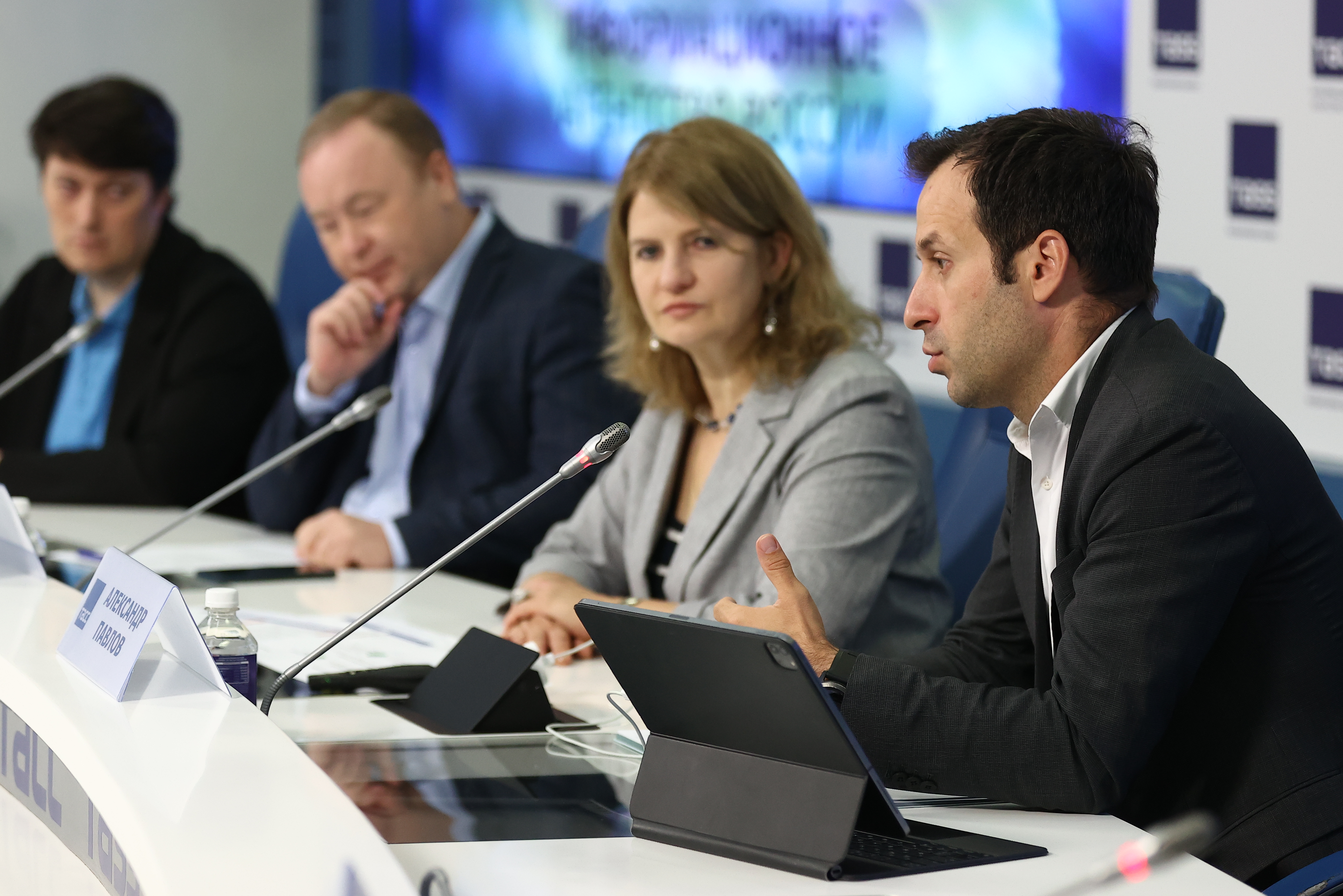 РФРИТ проводит экспертизу 29 новых проектов в сфере ИБ — обложка