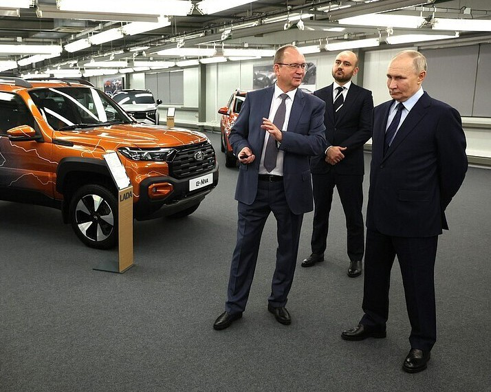 Президенту России представили особо значимый проект АВТОВАЗа — фотография 1